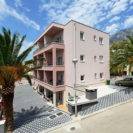 Villa Cavar, Apartments Close To The Beach Makarska Exterior foto